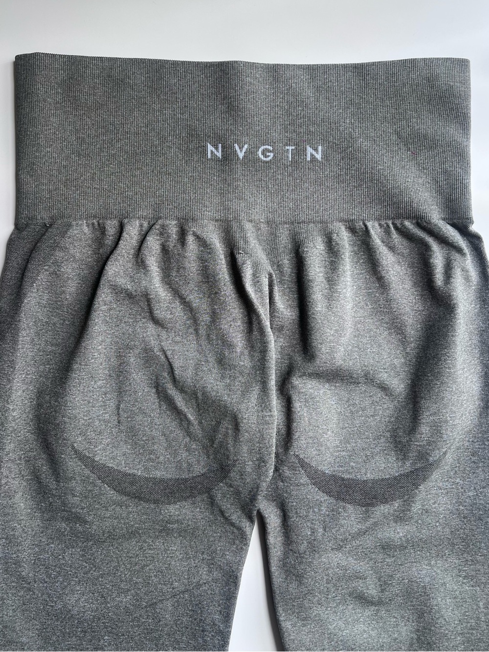 NVGTN Seamless High-Waist Leggings in Charcoal Gray